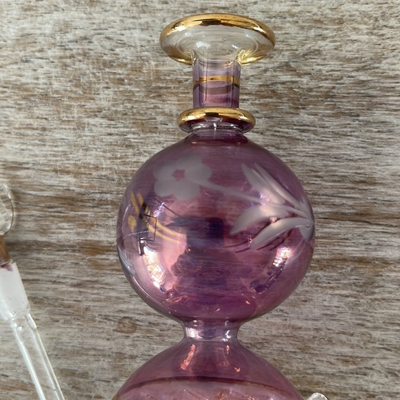 Vintage antique perfume bottle - Picture 6 of 7